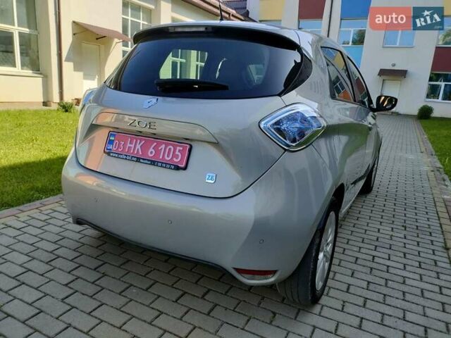 Сірий Рено Зое, об'ємом двигуна 0 л та пробігом 86 тис. км за 6800 $, фото 13 на Automoto.ua
