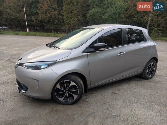 Сірий Рено Зое, об'ємом двигуна 0 л та пробігом 72 тис. км за 8000 $, фото 4 на Automoto.ua