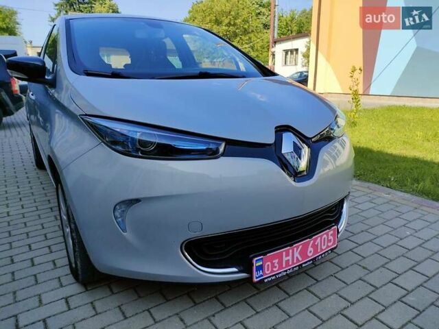 Сірий Рено Зое, об'ємом двигуна 0 л та пробігом 86 тис. км за 6800 $, фото 2 на Automoto.ua