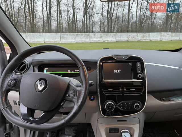 Сірий Рено Зое, об'ємом двигуна 0 л та пробігом 91 тис. км за 6999 $, фото 24 на Automoto.ua