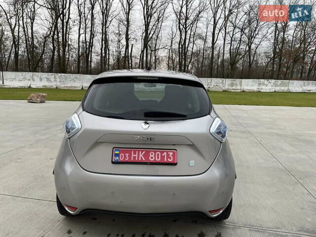 Сірий Рено Зое, об'ємом двигуна 0 л та пробігом 91 тис. км за 6999 $, фото 9 на Automoto.ua