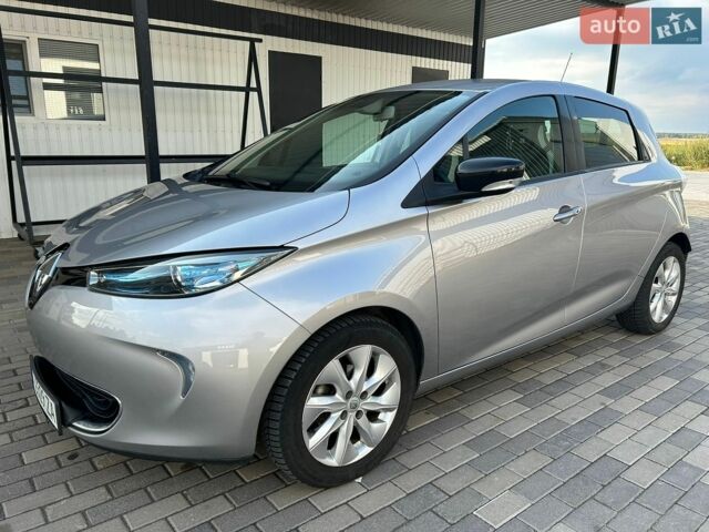 Сірий Рено Зое, об'ємом двигуна 0 л та пробігом 105 тис. км за 7300 $, фото 13 на Automoto.ua