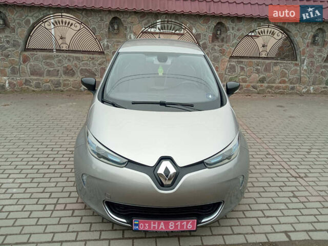 Сірий Рено Зое, об'ємом двигуна 0 л та пробігом 110 тис. км за 6300 $, фото 3 на Automoto.ua