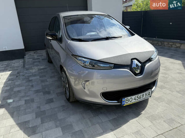 Сірий Рено Зое, об'ємом двигуна 0 л та пробігом 107 тис. км за 7100 $, фото 2 на Automoto.ua
