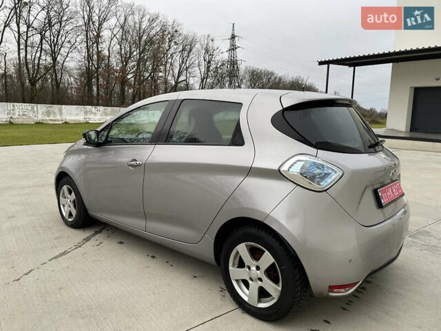Сірий Рено Зое, об'ємом двигуна 0 л та пробігом 91 тис. км за 6999 $, фото 7 на Automoto.ua