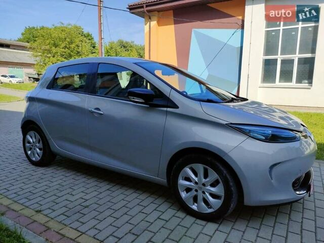 Сірий Рено Зое, об'ємом двигуна 0 л та пробігом 86 тис. км за 6800 $, фото 10 на Automoto.ua