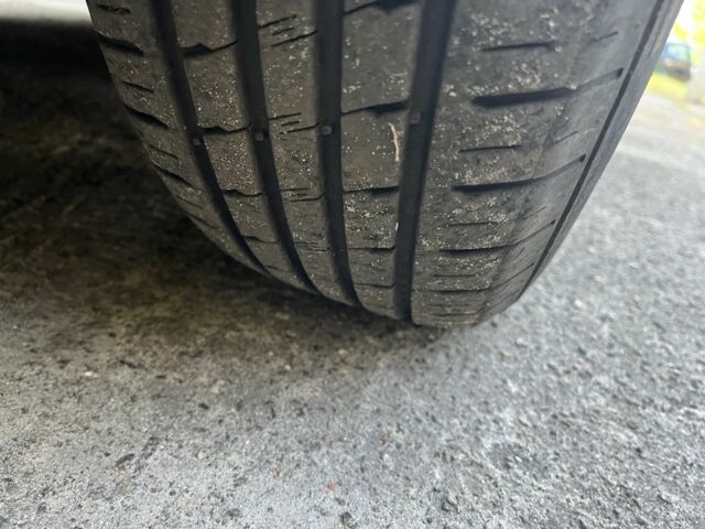 Серый Рено Зое, объемом двигателя 0 л и пробегом 63 тыс. км за 7800 $, фото 6 на Automoto.ua