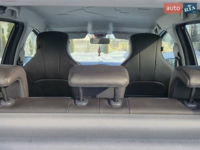 Серый Рено Зое, объемом двигателя 0 л и пробегом 98 тыс. км за 9500 $, фото 56 на Automoto.ua