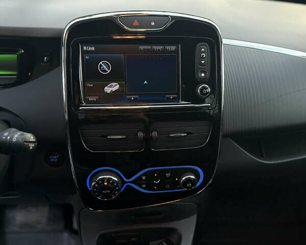 Сірий Рено Зое, об'ємом двигуна 0 л та пробігом 160 тис. км за 8499 $, фото 23 на Automoto.ua