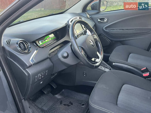 Сірий Рено Зое, об'ємом двигуна 0 л та пробігом 121 тис. км за 9500 $, фото 15 на Automoto.ua