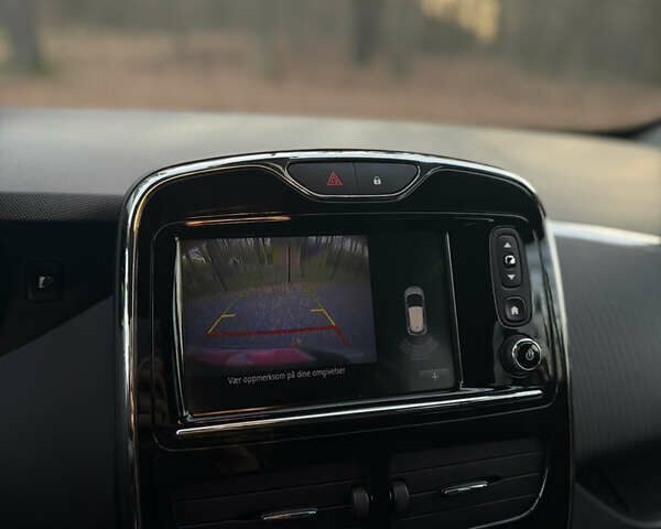 Сірий Рено Зое, об'ємом двигуна 0 л та пробігом 160 тис. км за 8499 $, фото 27 на Automoto.ua