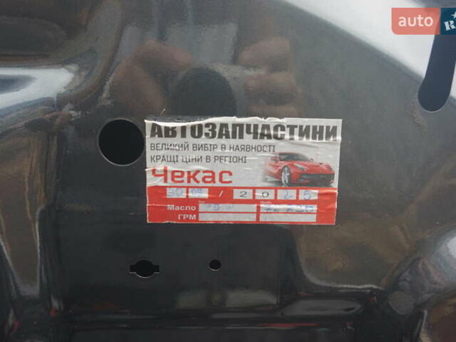 Серый Рено Зое, объемом двигателя 0 л и пробегом 78 тыс. км за 10000 $, фото 57 на Automoto.ua