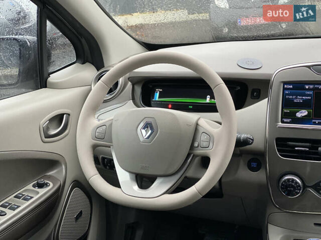 Сірий Рено Зое, об'ємом двигуна 0 л та пробігом 85 тис. км за 9600 $, фото 20 на Automoto.ua