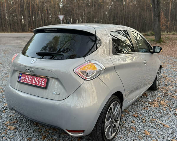 Сірий Рено Зое, об'ємом двигуна 0 л та пробігом 160 тис. км за 8499 $, фото 8 на Automoto.ua