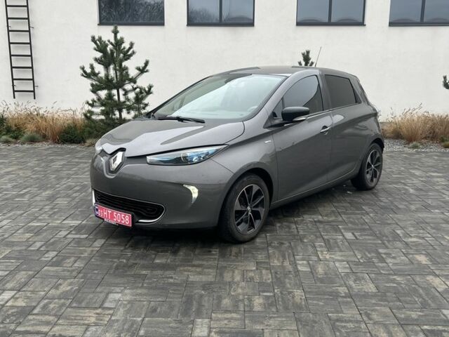 Серый Рено Зое, объемом двигателя 0 л и пробегом 85 тыс. км за 9800 $, фото 1 на Automoto.ua