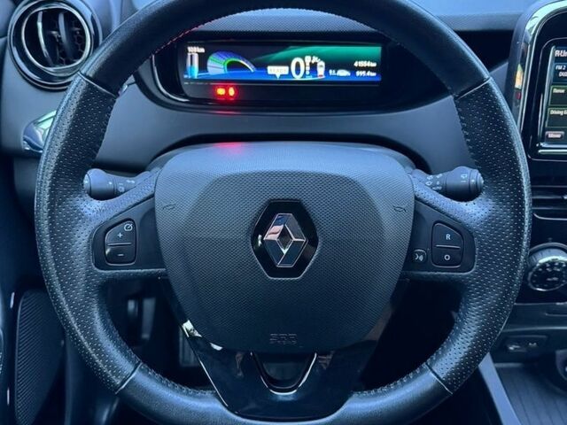 Сірий Рено Зое, об'ємом двигуна 0 л та пробігом 41 тис. км за 11000 $, фото 32 на Automoto.ua
