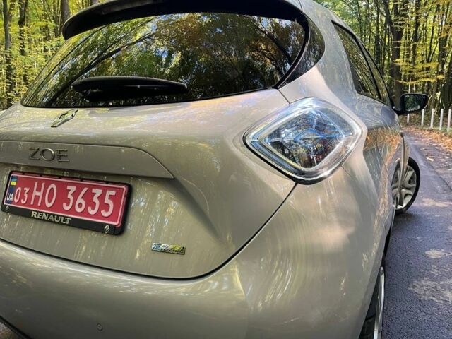 Сірий Рено Зое, об'ємом двигуна 0 л та пробігом 71 тис. км за 9600 $, фото 7 на Automoto.ua