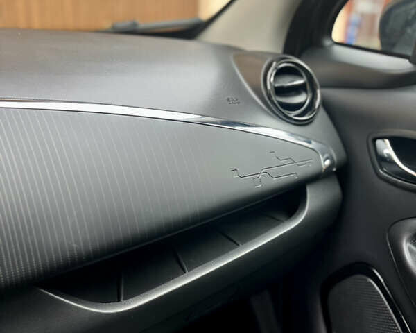 Сірий Рено Зое, об'ємом двигуна 0 л та пробігом 104 тис. км за 9200 $, фото 19 на Automoto.ua