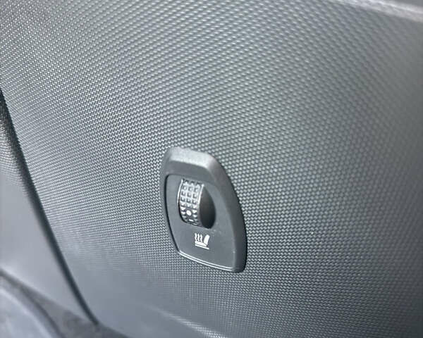 Сірий Рено Зое, об'ємом двигуна 0 л та пробігом 160 тис. км за 8499 $, фото 28 на Automoto.ua