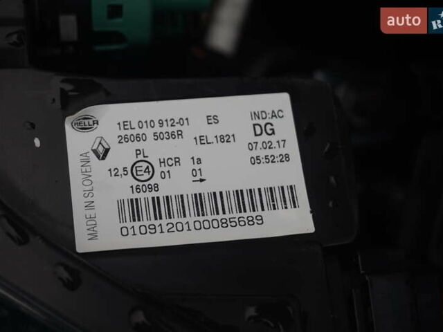 Серый Рено Зое, объемом двигателя 0 л и пробегом 182 тыс. км за 8200 $, фото 57 на Automoto.ua