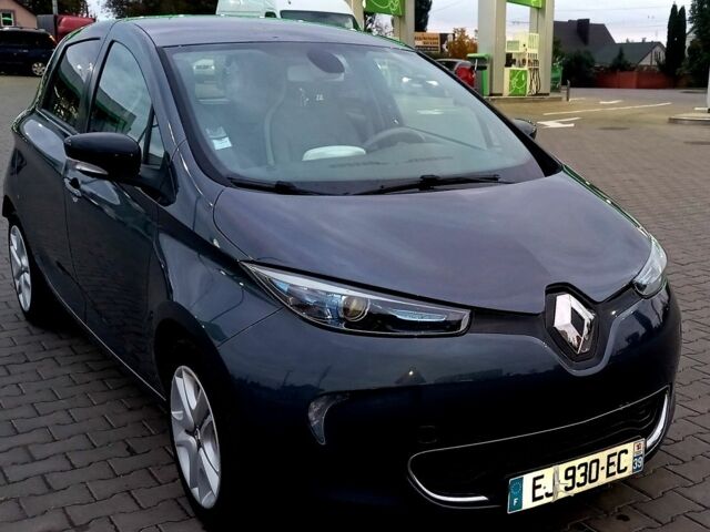 Рено Зое 2017 в Луцке на Automoto.ua Серый Рено Зое, объемом двигателя 0 л и пробегом 79 тыс. км за 8800 $, фото 3 на Automoto.ua