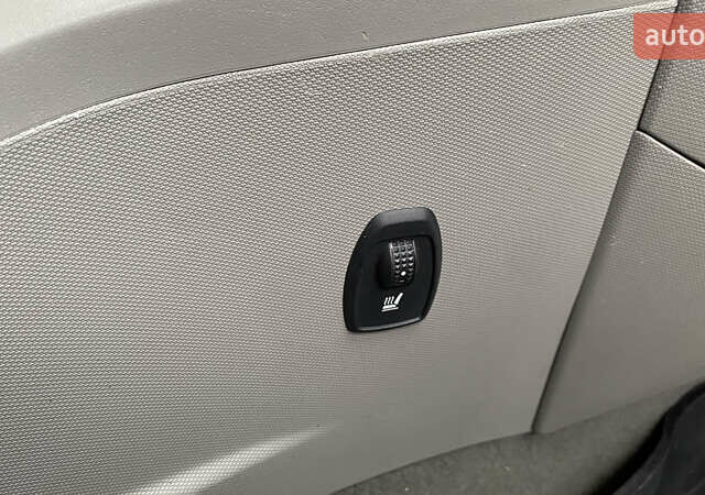 Сірий Рено Зое, об'ємом двигуна 0 л та пробігом 85 тис. км за 9600 $, фото 80 на Automoto.ua