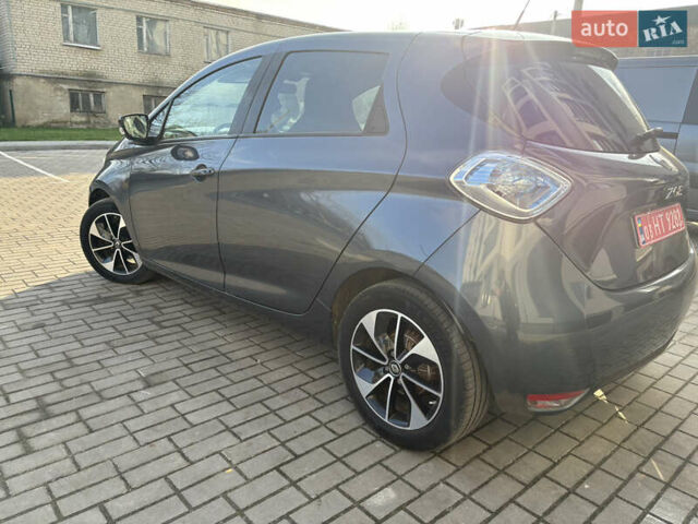 Сірий Рено Зое, об'ємом двигуна 0 л та пробігом 111 тис. км за 9500 $, фото 6 на Automoto.ua