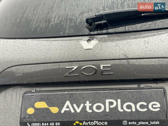 Сірий Рено Зое, об'ємом двигуна 0 л та пробігом 85 тис. км за 9600 $, фото 39 на Automoto.ua