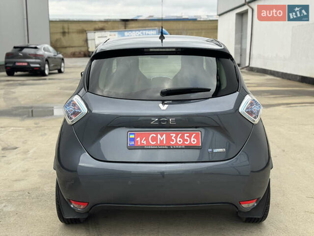 Сірий Рено Зое, об'ємом двигуна 0 л та пробігом 80 тис. км за 9000 $, фото 3 на Automoto.ua