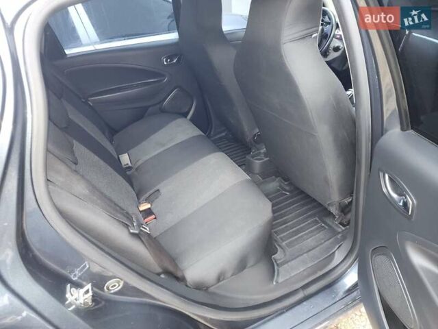 Сірий Рено Зое, об'ємом двигуна 0 л та пробігом 154 тис. км за 7900 $, фото 14 на Automoto.ua