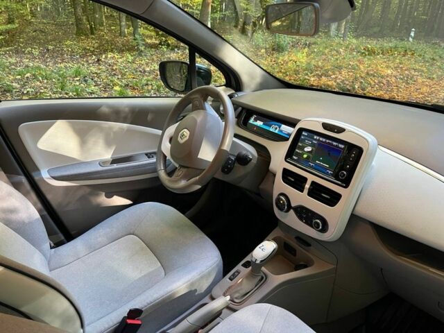 Сірий Рено Зое, об'ємом двигуна 0 л та пробігом 71 тис. км за 9600 $, фото 18 на Automoto.ua