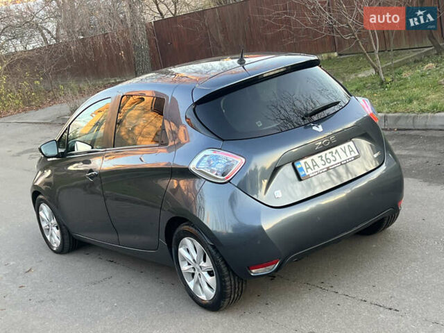 Сірий Рено Зое, об'ємом двигуна 0 л та пробігом 121 тис. км за 9500 $, фото 8 на Automoto.ua