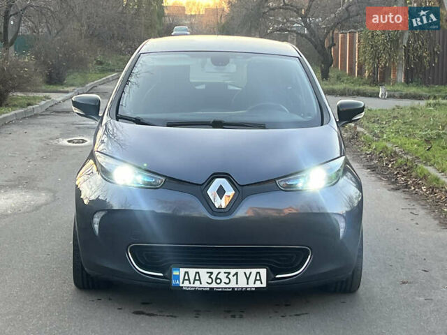 Сірий Рено Зое, об'ємом двигуна 0 л та пробігом 121 тис. км за 9500 $, фото 13 на Automoto.ua