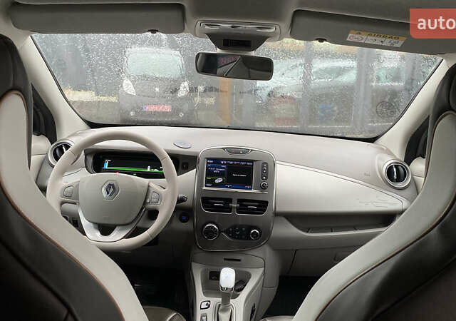 Сірий Рено Зое, об'ємом двигуна 0 л та пробігом 85 тис. км за 9600 $, фото 22 на Automoto.ua