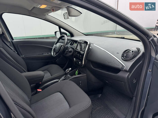 Сірий Рено Зое, об'ємом двигуна 0 л та пробігом 80 тис. км за 9000 $, фото 13 на Automoto.ua