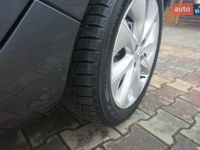 Серый Рено Зое, объемом двигателя 0 л и пробегом 182 тыс. км за 8200 $, фото 65 на Automoto.ua