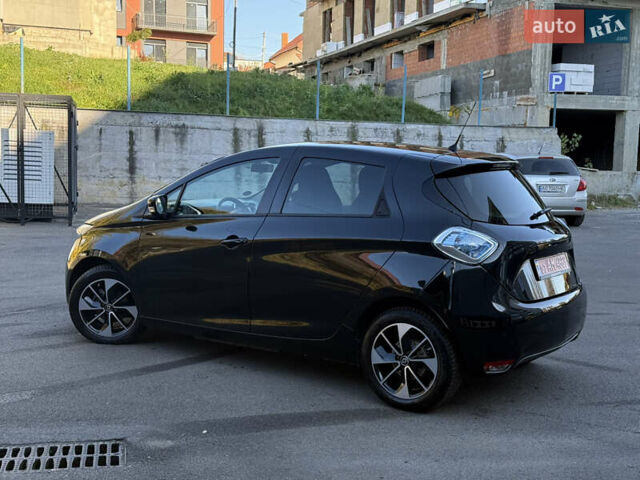 Серый Рено Зое, объемом двигателя 0 л и пробегом 21 тыс. км за 10446 $, фото 3 на Automoto.ua