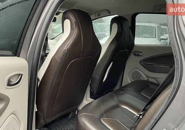 Сірий Рено Зое, об'ємом двигуна 0 л та пробігом 85 тис. км за 9600 $, фото 34 на Automoto.ua