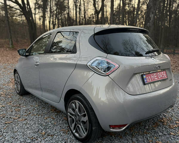 Сірий Рено Зое, об'ємом двигуна 0 л та пробігом 160 тис. км за 8499 $, фото 6 на Automoto.ua