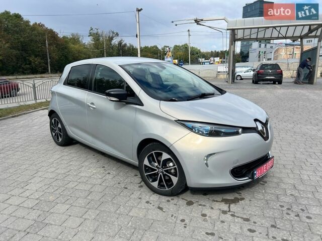 Сірий Рено Зое, об'ємом двигуна 0 л та пробігом 128 тис. км за 10100 $, фото 3 на Automoto.ua