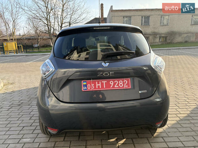 Сірий Рено Зое, об'ємом двигуна 0 л та пробігом 111 тис. км за 9500 $, фото 4 на Automoto.ua