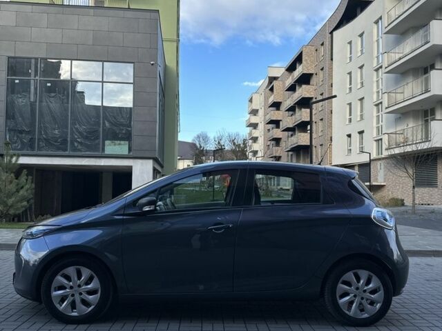 Сірий Рено Зое, об'ємом двигуна 0 л та пробігом 137 тис. км за 8950 $, фото 2 на Automoto.ua