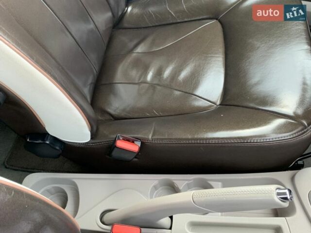 Серый Рено Зое, объемом двигателя 0 л и пробегом 140 тыс. км за 9150 $, фото 35 на Automoto.ua