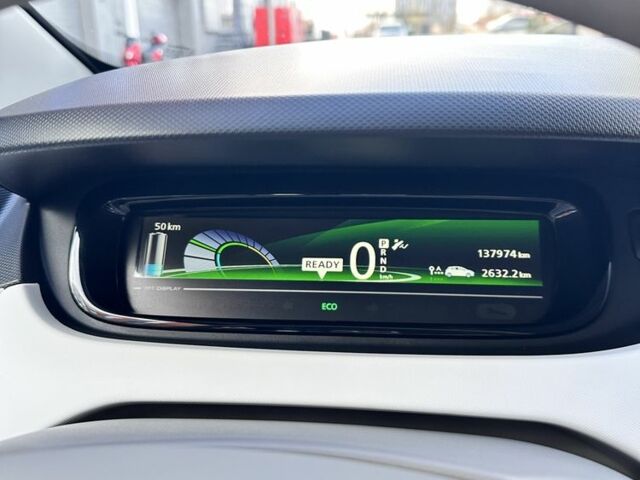 Сірий Рено Зое, об'ємом двигуна 0 л та пробігом 137 тис. км за 8950 $, фото 3 на Automoto.ua