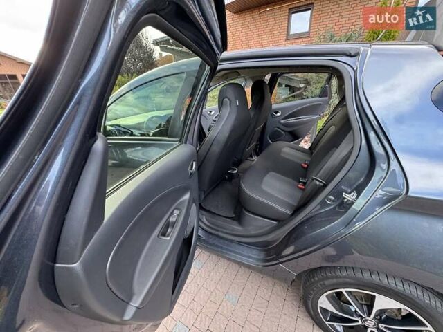 Рено Зое 2018 в Луцке на Automoto.ua Серый Рено Зое, объемом двигателя 0 л и пробегом 117 тыс. км за 9400 $, фото 16 на Automoto.ua