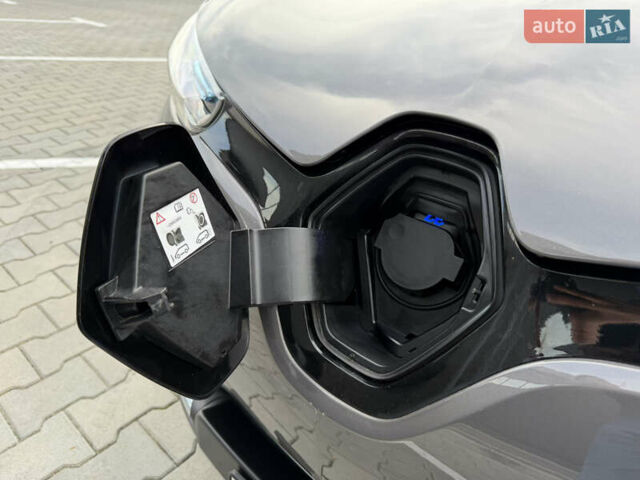 Сірий Рено Зое, об'ємом двигуна 0 л та пробігом 126 тис. км за 10499 $, фото 44 на Automoto.ua