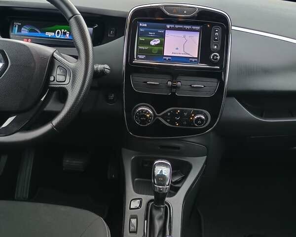 Сірий Рено Зое, об'ємом двигуна 0 л та пробігом 65 тис. км за 8700 $, фото 18 на Automoto.ua