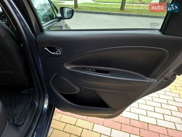 Сірий Рено Зое, об'ємом двигуна 0 л та пробігом 118 тис. км за 9200 $, фото 28 на Automoto.ua