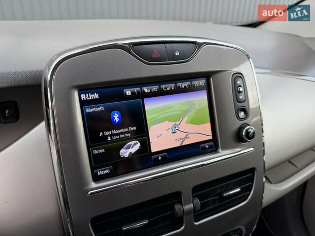 Сірий Рено Зое, об'ємом двигуна 0 л та пробігом 126 тис. км за 10499 $, фото 31 на Automoto.ua