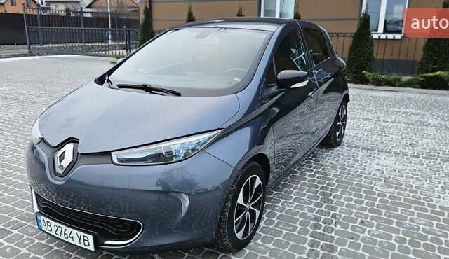 Серый Рено Зое, объемом двигателя 0 л и пробегом 91 тыс. км за 9999 $, фото 2 на Automoto.ua